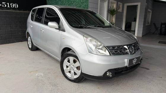 NISSAN LIVINA 1.6 SL 16V FLEX 4P MANUAL NISSAN LIVINA 1.6 SL 16V FLEX 4P MANUAL